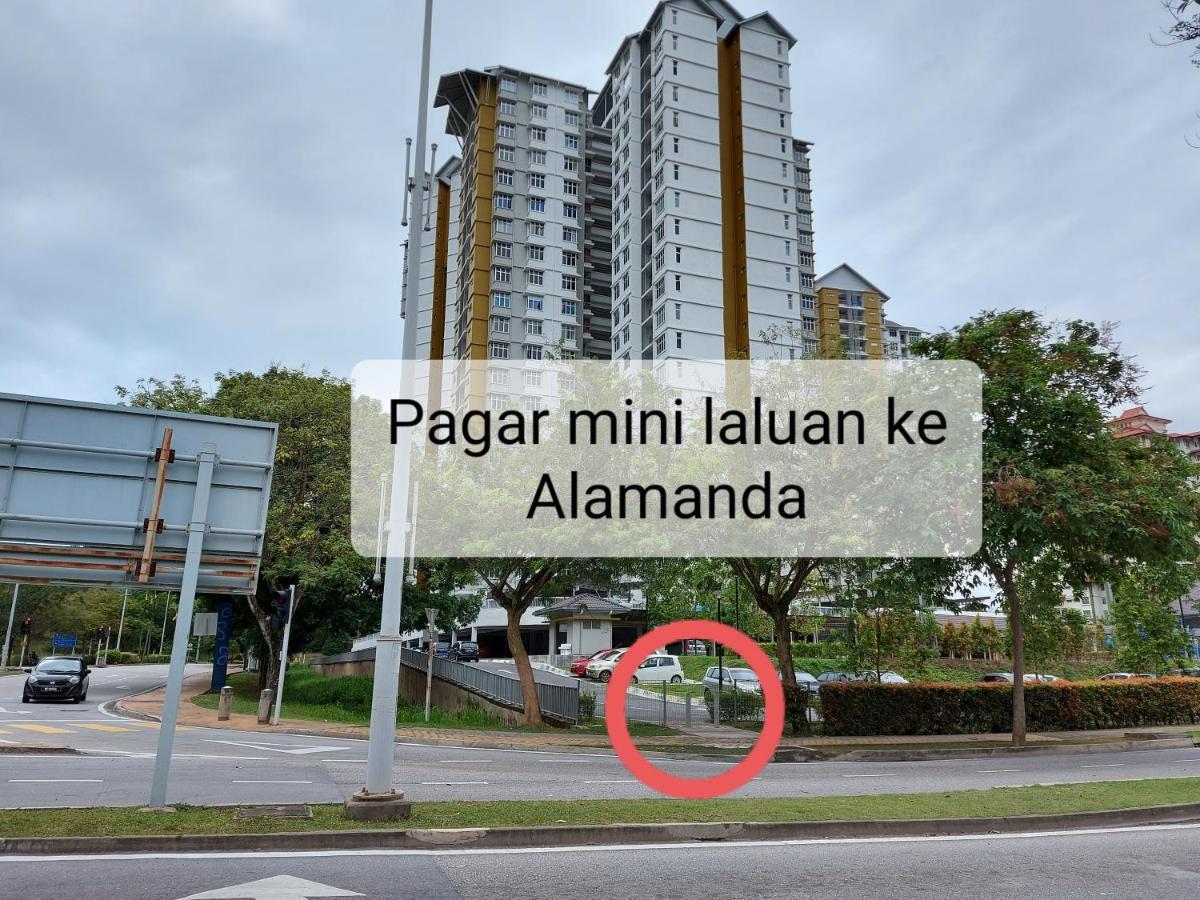 Dg Homestaymuslim Putrajaya - Near Alamanda Exterior photo